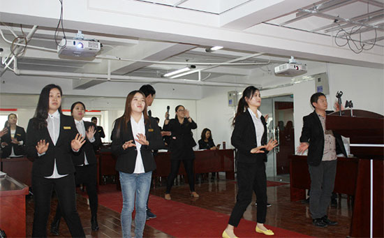中科创新全体员工愿意帮助传统企业转型