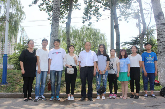 北京中科创新成员合影留念
